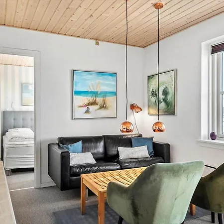 4135-borre-klintholm-havneby-35-st