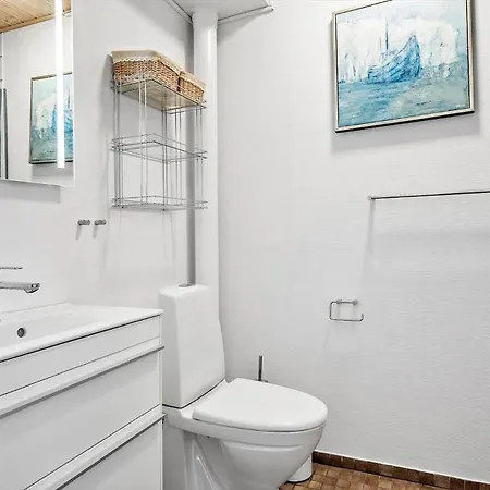 4135-borre-klintholm-havneby-35-st