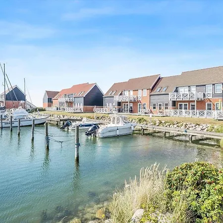 4135-borre-klintholm-havneby-35-st Borre